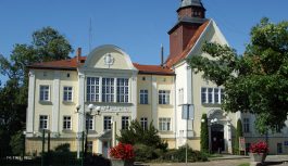 Burmistrz Tucholi odwołuje DOŻYNKI GMINNE! Burmistrz Tucholi odwołuje DOŻYNKI GMINNE!