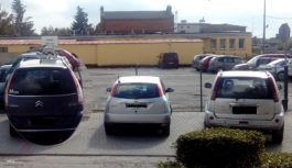 Wirtuozi parkowania: „Człowieki” parkują w PK Wirtuozi parkowania: „Człowieki” parkują w PK
