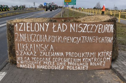 Protest rolników w Tucholi i utrudnienia w ruchu drogowym