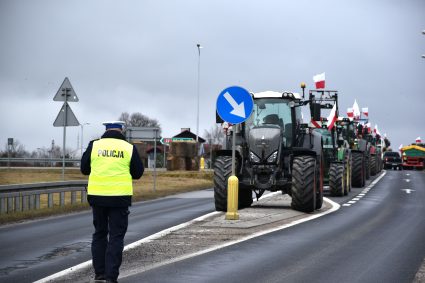 Protest rolników, myśliwych i transportowców w Pawłowie k/Chojnic