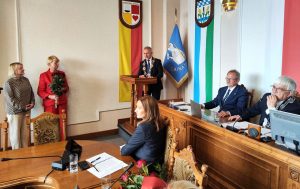 Radni zadecydowali. Jednogłośnie, wotum zaufania i absolutorium dla burmistrza