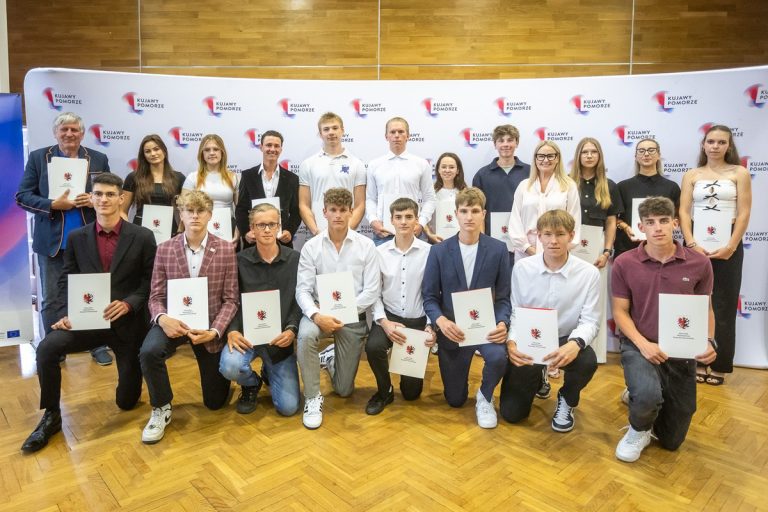 Marszałkowskie stypendia dla najlepszych sportowców