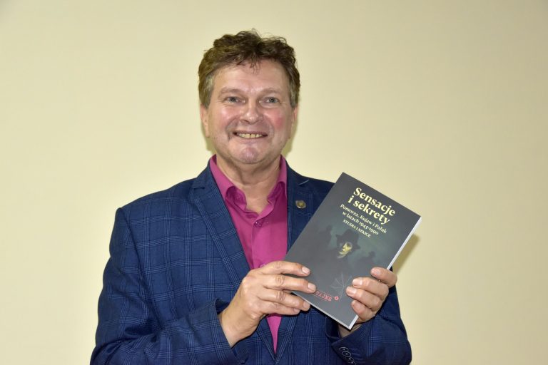 Wykład doktora Adama Węsierskiego w Kęsowie