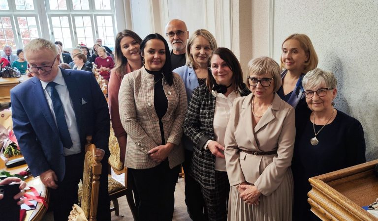 Tucholska lekarka stała się Honorowym Obywatelem Gminy Tuchola