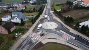 Już nie „KRZYWULEC”, a „PATELNIA”, drugie rondo w Gostycynie