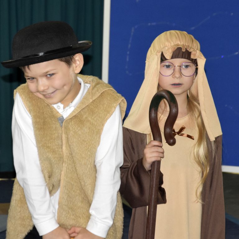 JASEŁKA BOŻONARODZENIOWE W SZKOLE PODSTAWOWEJ W BYSŁAWIU