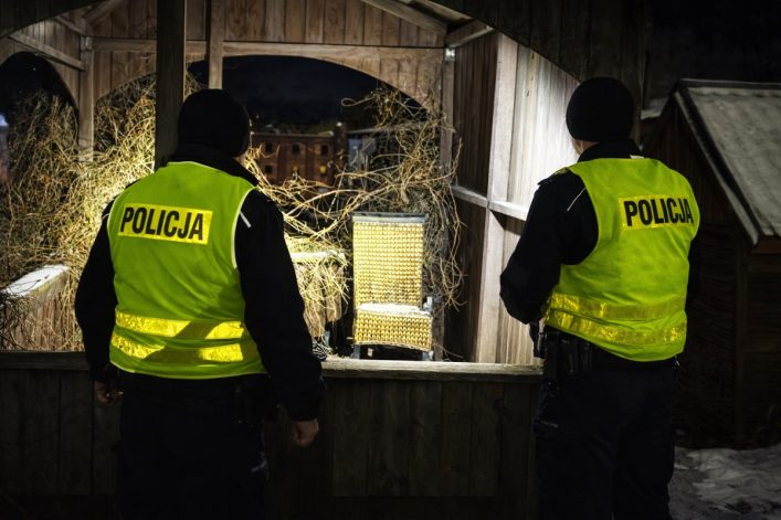 Tucholscy policjanci kontrolują miejsca przebywania osób w kryzysie bezdomności