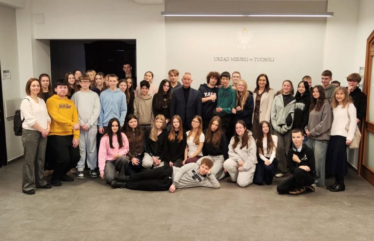 Żywa lekcja Wiedzy o Społeczeństwie