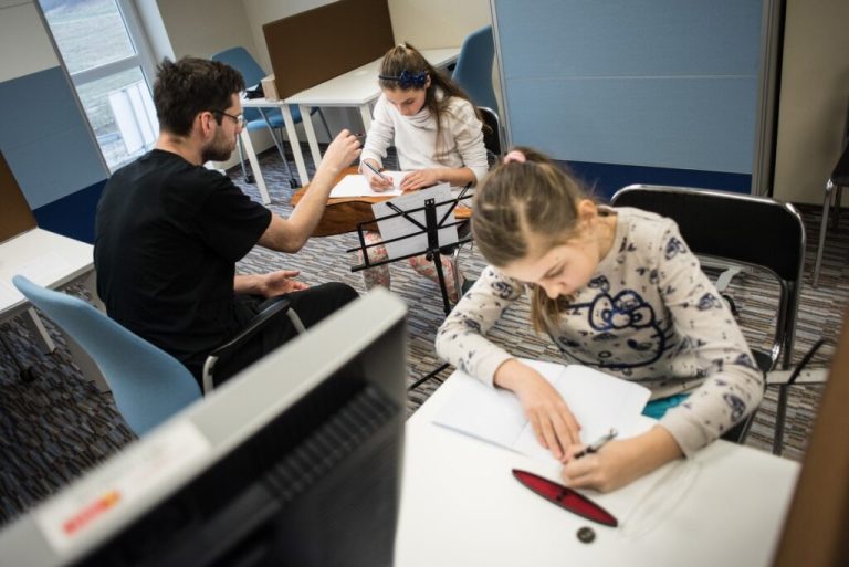 Pieniądze na dobre działania – konkursy dla NGO w regionie