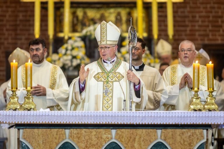 Wywiad tygodnia. Zmartwychwstały objawia się przez ludzi