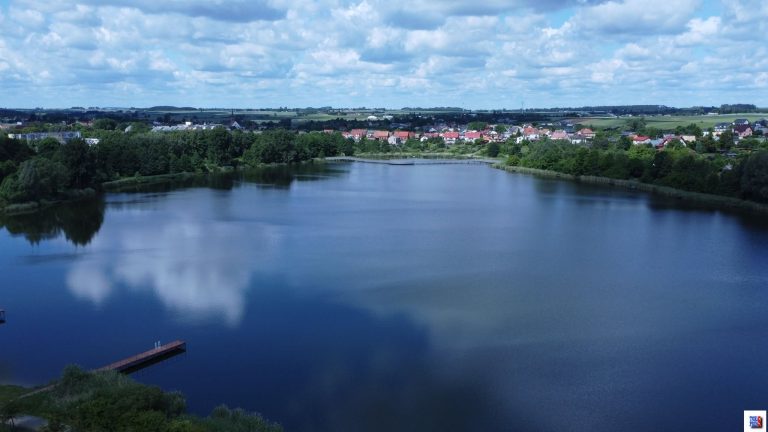 BŁĘKITNA TUCHOLA